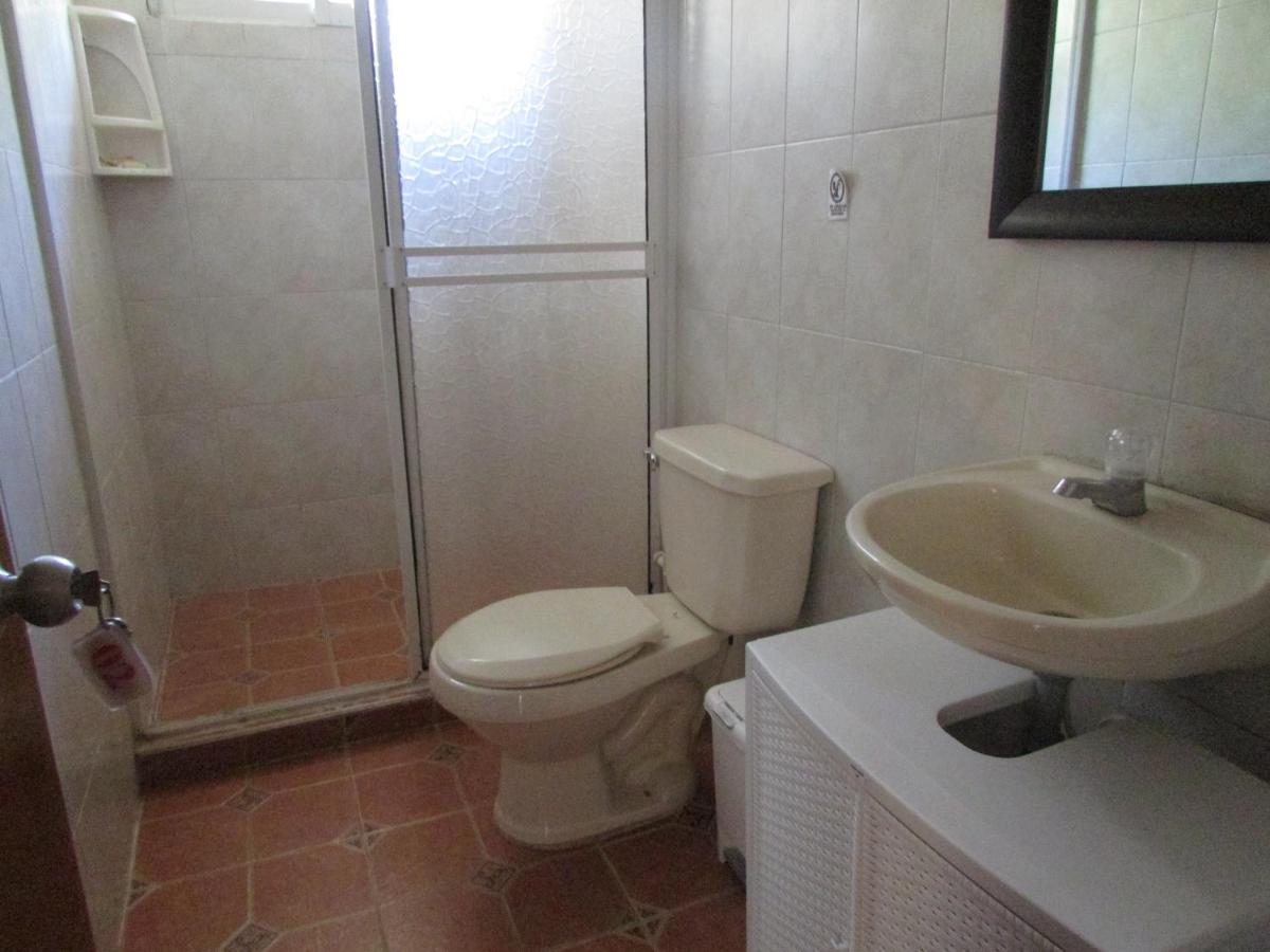 Posada Hostal Miss Marlly San Andrés المظهر الخارجي الصورة