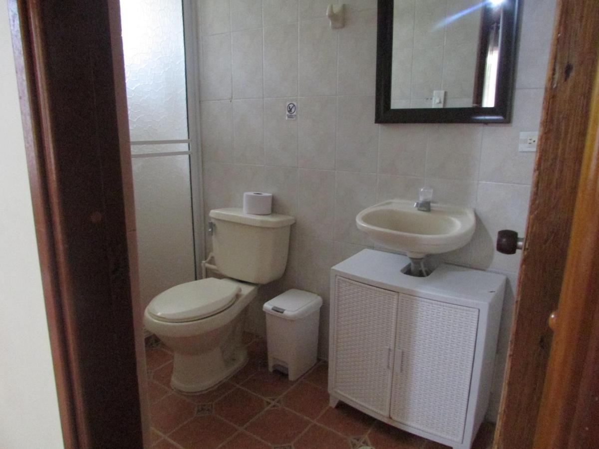 Posada Hostal Miss Marlly San Andrés المظهر الخارجي الصورة