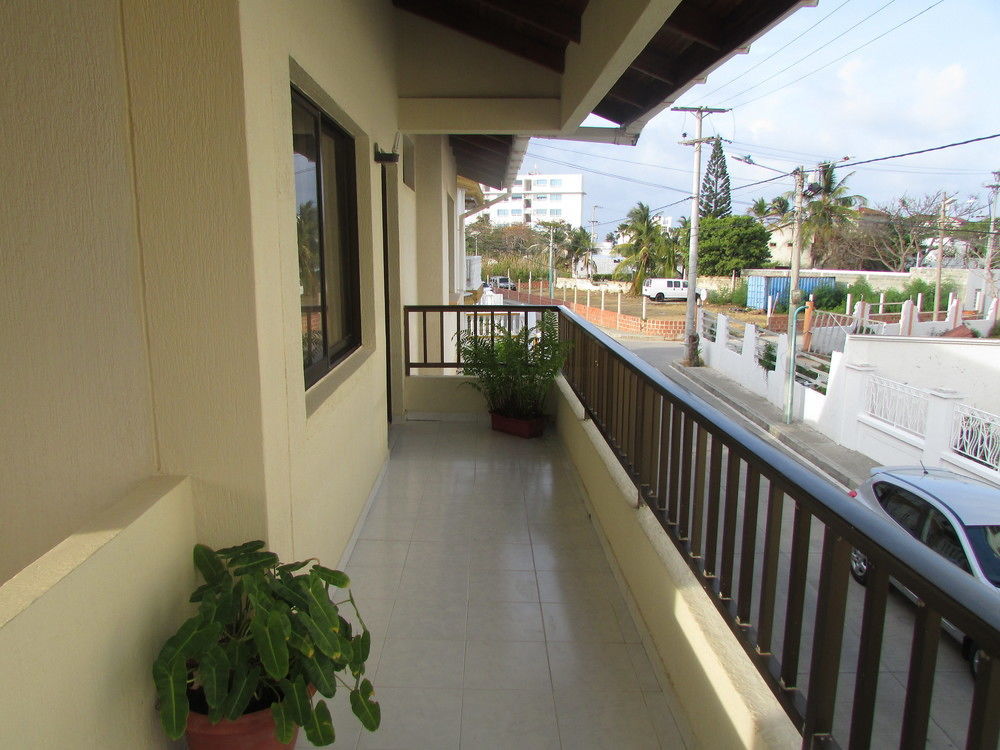 Posada Hostal Miss Marlly San Andrés المظهر الخارجي الصورة